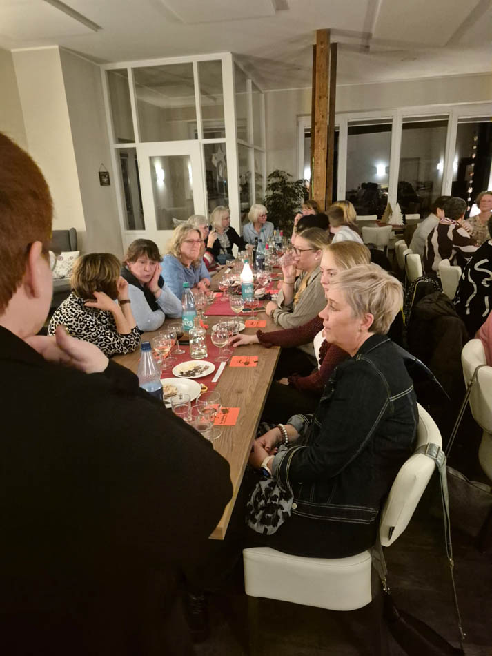 Wein- und Schokiabend